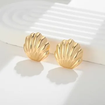 LILIE&WHITE Gold Seashell Stud Earrings for Women