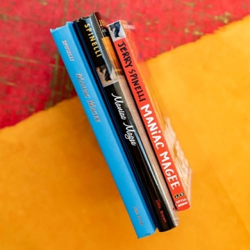 Maniac Magee (Newbery Medal Winner)