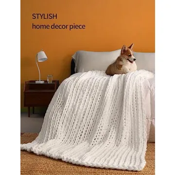 YnM Chunky Throw Blanket for Cozy Living Spaces