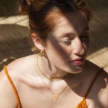 BENEIGE Gold Initial Necklaces for Women 14K Gold Plated 26 Letters Heart CZ Pendent Necklace Dainty Gold Necklaces with Love Heart Pendent Charm Necklace for Women Jewelry