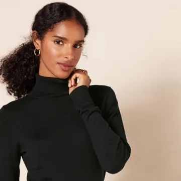 Amazon Essentials Women's Classic-Fit Lightweight Long-Sleeve Turtleneck Sweater (Available in Plus Size), Black, X-Small