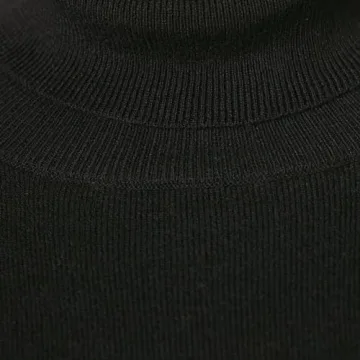 Amazon Essentials Women's Classic-Fit Lightweight Long-Sleeve Turtleneck Sweater (Available in Plus Size), Black, X-Small