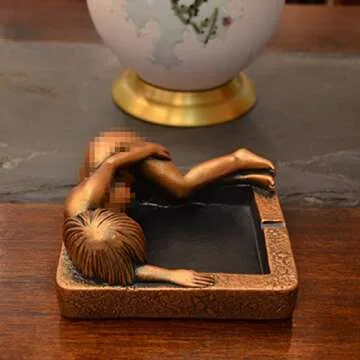 oocc Sexy Women Beauty Figurine Ashtrays Cigar Ash Tray for Home Coffee Pavilion Restaurant Bar Decoration (Golden)