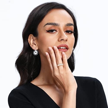 Elegant MDFUN Gold Plated Eternity Ring with Cubic Zirconia