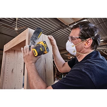 DEWALT 20V MAX Orbital Sander Perfect for DIY Enthusiasts
