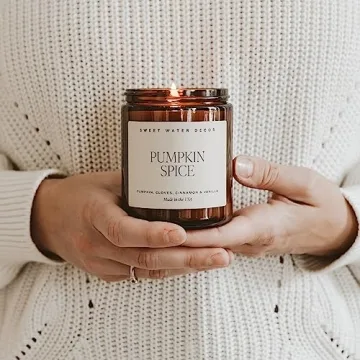 Pumpkin Spice Candle - Cozy Fall Scents for Home Decoration