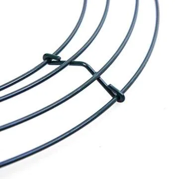 URATOT 3 Pack Christmas Metal Wreath Frame Dark Green Wire Wreath Rings Holiday Wreath Frames for Party Decorations