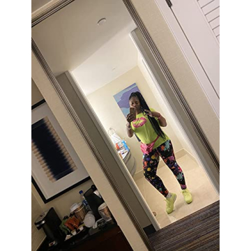 Smile Fish Women's Oversized Lips Print Off Shoulder T-Shirt