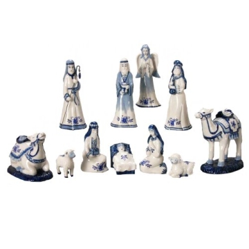 Kurt Adler 1.97-Inch by 6.7-Inch Porcelain Delft Blue 11-Piece Nativity Set