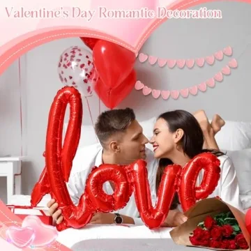 Breling Valentine's Felt Heart Garland for Romantic Decor