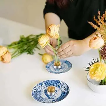 WUWEOT 12 Pack Flower Frog Holder, Kenzans Round Flower Arranger Mini Frog Floral Frog Pins, 0.9 Inch Flower Pin Holder Fixed Tools for Small Vase Ikebana Decoration Supplies