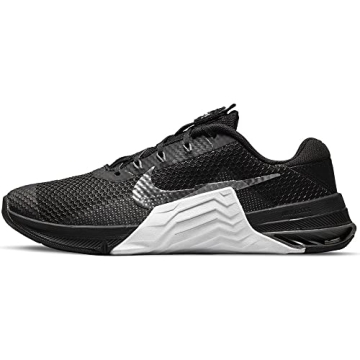 Versatile Nike Women Sneakers in Black Grey White