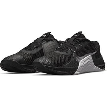 Versatile Nike Women Sneakers in Black Grey White