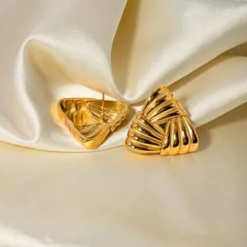 LILIE&WHITE Gold Triangle Ribbon Stud Earrings for Women