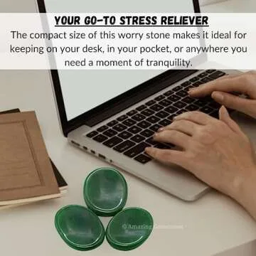 Green Jade Aventurine Worry Stone Crystals and Healing Stones - Worry Stones for Stress Relief Gifts - Piedra Crystal Fidget for Meditation - Unique Stocking Stuffers and Birthday Gifts for Women, Men