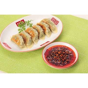 Momoya Chili Oil with Fried Garlic Taberu Layu 3.88 Oz