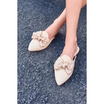 Rilista Flat Mules for Women Closed Pointed Toe Backless Mule Sandals Comfortable Slides Mules Shoes Ladies Slip-on Loafers Light Khaki