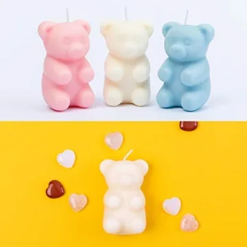Mysterious Gummy Bear Scented Candle with Secret Surprise