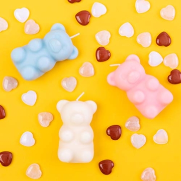 Mysterious Gummy Bear Scented Candle with Secret Surprise