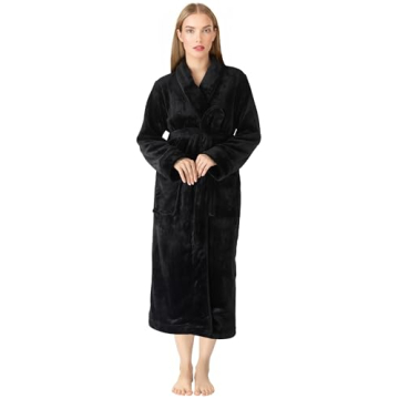 Luxury NY Threads Women's Plush Fleece Bathrobe - Soft, Warm & Stylish