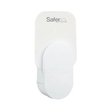 Safer Home SH502 Indoor Plug-In Fly Trap for Flies, Fruit Flies, Moths, Gnats, and Other Flying Insects – 400 Sq Ft of Protection