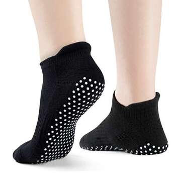 NEWCHAO Grip Non Skid Anti Slip Socks for Women and Men,3 Pairs Unisex Socks for Yoga Home Workout B...