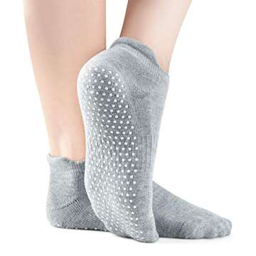 NEWCHAO Grip Non Skid Anti Slip Socks for Women and Men,3 Pairs Unisex Socks for Yoga Home Workout Barre Pilates Pregnancy