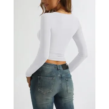 REORIA Women's Square Neck Long Sleeve Slim Fit T-Shirt