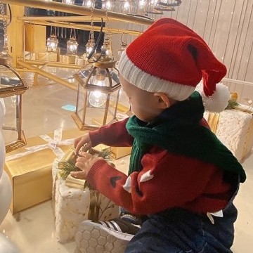 Matching Family Christmas Hats for Parents and Kids