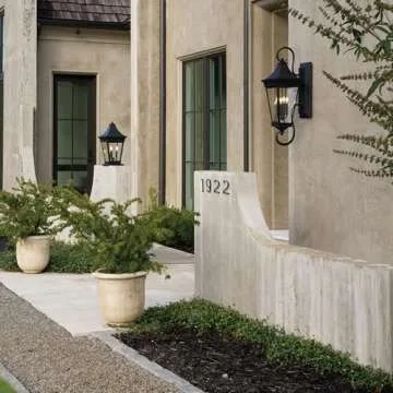 Hinkley Chapel Hill Extra Large Wall Lantern - Museum Black