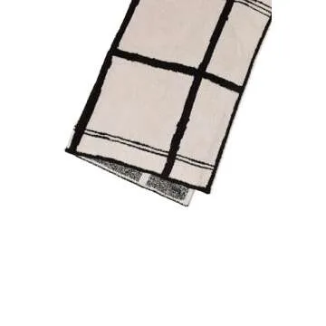 Luxurious Barefoot Dreams CozyChic Throw Blanket