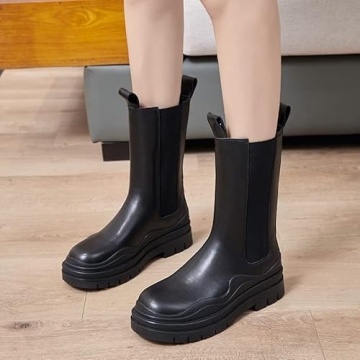 Stylish Chelsea Ankle Boots Slip-On with Chunky Platform