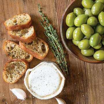 DIVINA Olives Frescatrano 10.6 oz - Authentic Greek Delicacy