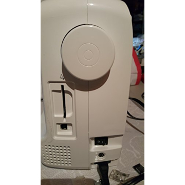 Brother SE400: Sewing & Embroidery Machine with 70 Designs