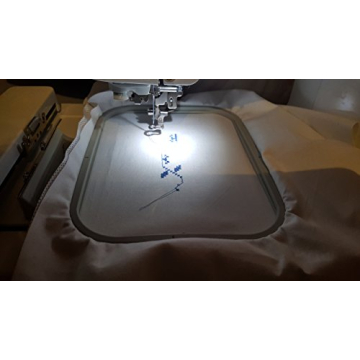 Brother SE400: Sewing & Embroidery Machine with 70 Designs