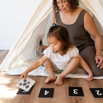 Wee Gallery Nature Number Cards for Toddlers and Babies