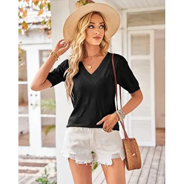 Trendy Plus Size Sweaters for Women in 2024