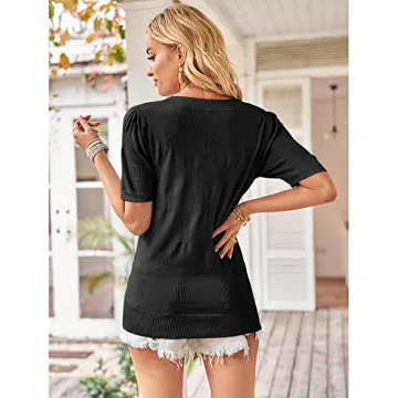 Trendy Plus Size Sweaters for Women in 2024