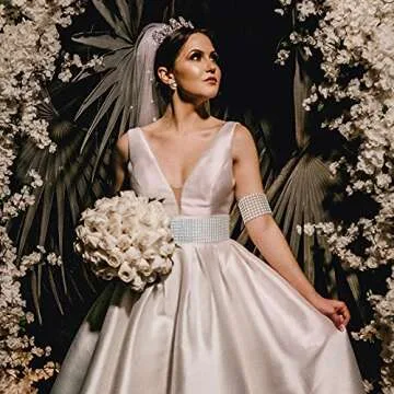 4 Rolls 8 Yards Bling Crystal Rhinestone Ribbon Silver Bling Rhinestone Diamond Flower Shape Mesh Ribbon Lace Decor for Crafts DIY Wedding Birthday Party Decorations Phone Car Supplies