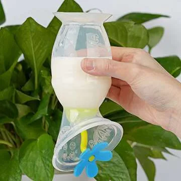 haakaa Manual Breast Pump Breastfeeding Pump Silicone Pump Milk Saver with Suction Base and Flower Stopper 100% Food Grade Silicone BPA Free (5oz/150ml) (Blue)