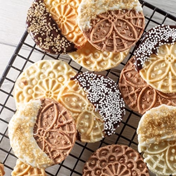 Piccolo Pizzelle Baker Makes 4 Mini Cookies - Easy & Fun!
