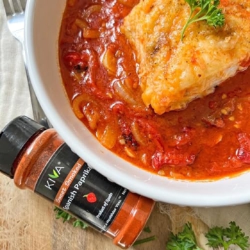 Kiva Hot + Sweet Smoked Spanish Paprika Duo 2-Pack