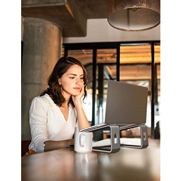 SOUNDANCE Laptop Stand for Comfort and Style