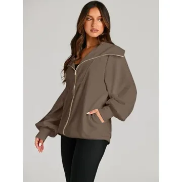 Stylish Oversized Sweater with Gold Zipper Accent