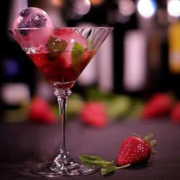 Large Ice Cube Trays for Drinks - Silicone Sphere & Square Molds