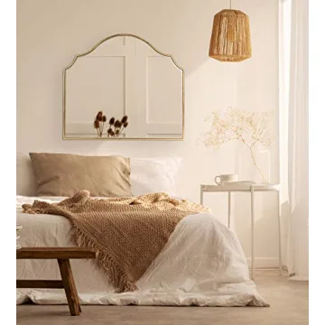 Leanna Gold Glam Wall Mirror 27.5x31.5 - Kate & Laurel