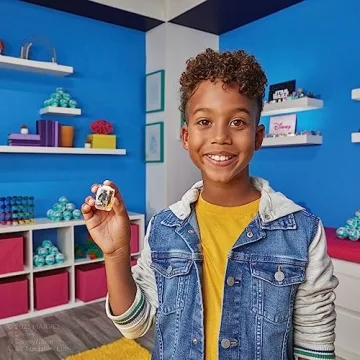 Mini Brands Disney Advent Calendar 24 Pack Toys