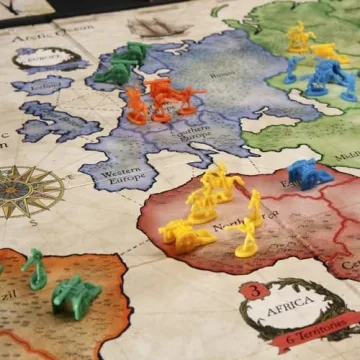 Hasbro Gaming Risk Game Board - Ultimate Strategy Fun