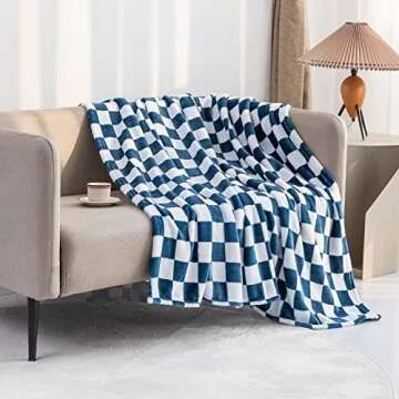 Soft Checkerboard Flannel Throw Blanket for All Seasons