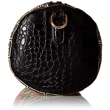 Mellow World Bella Embroidered Flower Clutch 10"x5"x5", Black, One Size